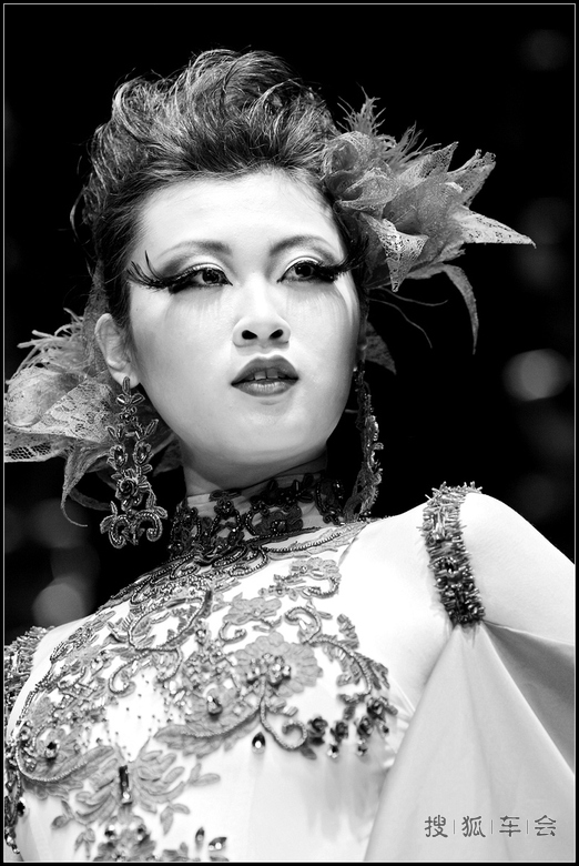 《艺汇上海--国际时装秀》黑白_狐拍社(上海)