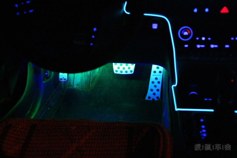 10637276.jpg_s780