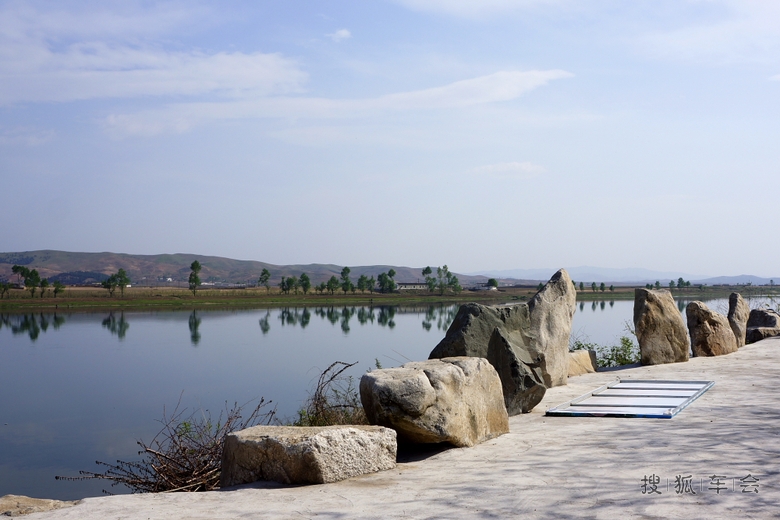 宽甸河口是在那桃花盛开的地方