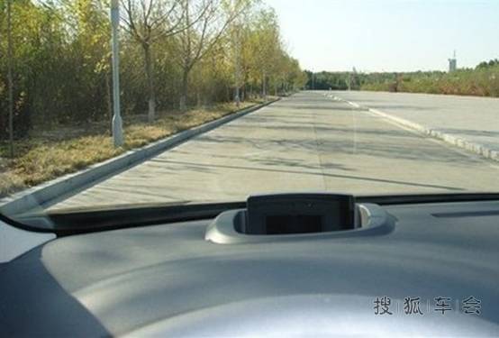 竞争催人奋进,黑色控的黑色狮子大片来袭_标致