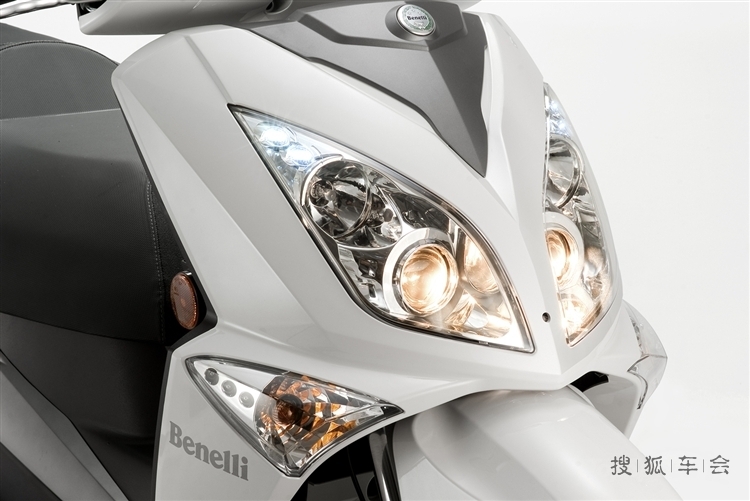 秀车 - 2014款 Benelli ZenZero 350 踏板车_京A