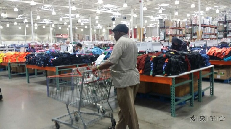雨中闲逛多伦多Costco超市_中国自驾游户外联