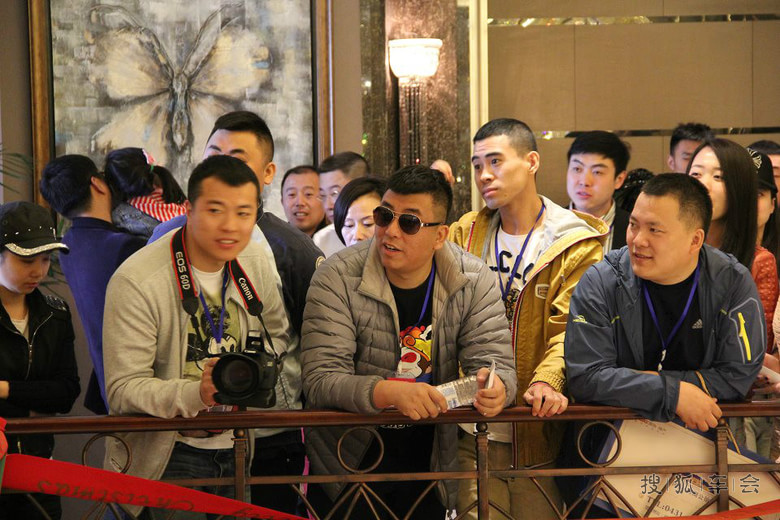 【逃离方向盘】全城私家车友会羽毛球挑战赛现