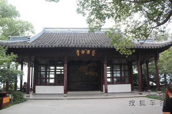 工作终于完成了果断开车出门<em>小戏</em>一下内有帅哥