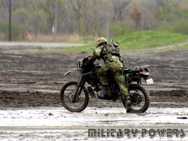 日本陆上自卫队的标配越野摩托_京A军团摩旅