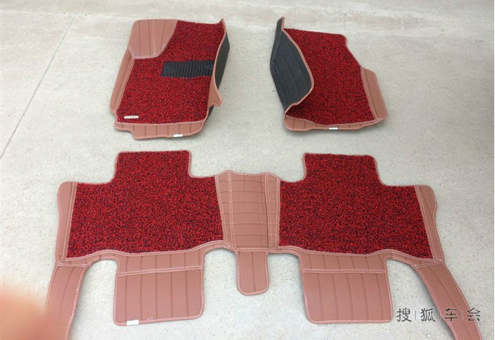 究竟有没有一款新Rav4的 专用脚垫呢?_RAV4