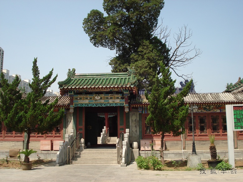 常营清真寺美食一条街