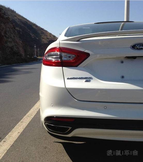 新车环洱海,这个夏天欢迎你到大理来_蒙迪欧-