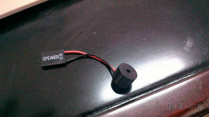 2010款老风云2增加三门车窗按键背光灯作业-