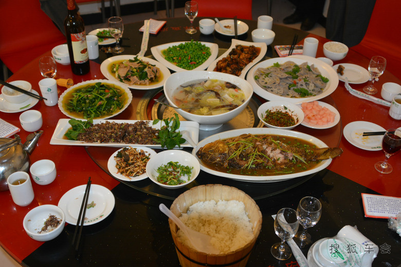 文山部分街景及姑父与L叔如宝石般珍贵的同学