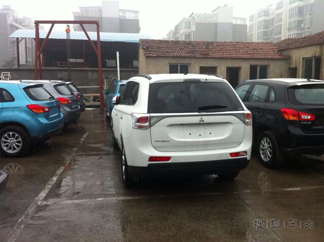 提白欧2.4五座(附异地购车南京上牌流程)