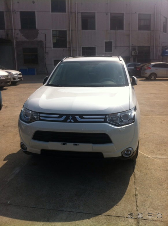 提白欧2.4五座(附异地购车南京上牌流程)