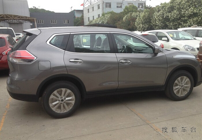 迟来的爱奇骏2.0舒适灰