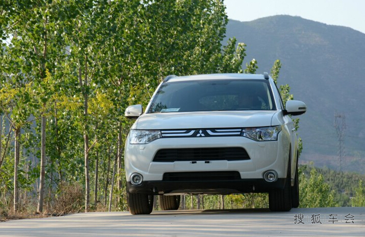 三菱欧蓝德怎么样?-记我的1年用车感受