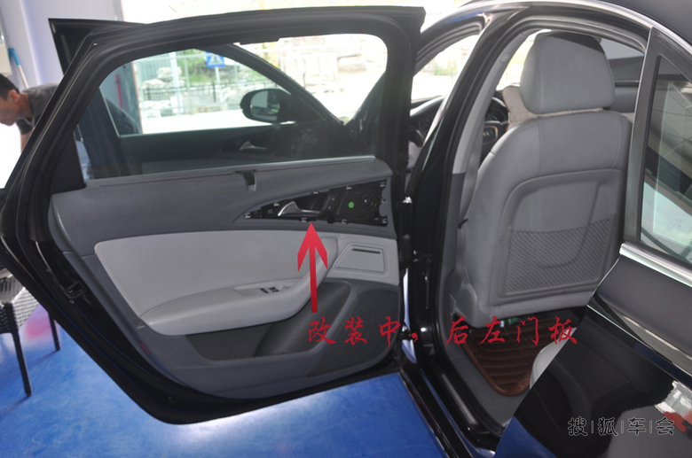 迪A6L岑木内饰改装,融合整车气质!深圳作业!_