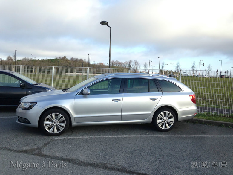 法国巴黎自驾2014款速尊,旅行版,内外拍个够,1