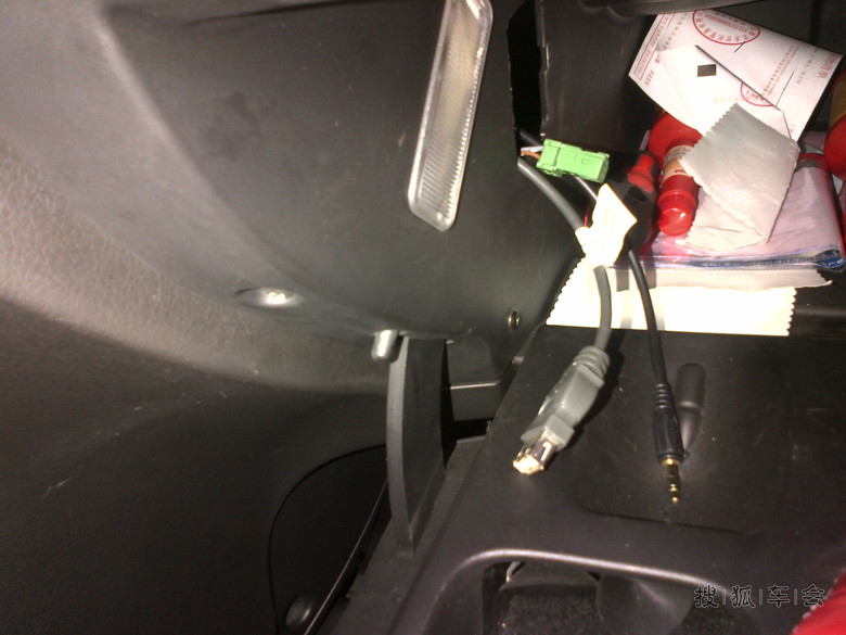 RD43 、C屏,加装巡航、音乐控制手柄作业。_