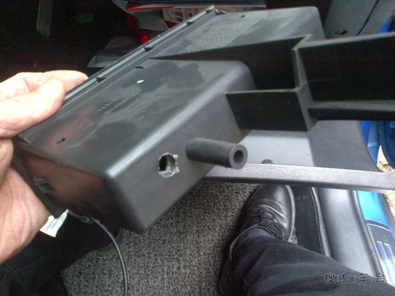 RD43 、C屏,加装巡航、音乐控制手柄作业。_