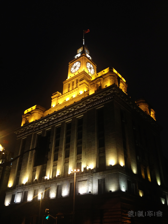 【淮车写手】感受大上海的繁华,外滩夜行记