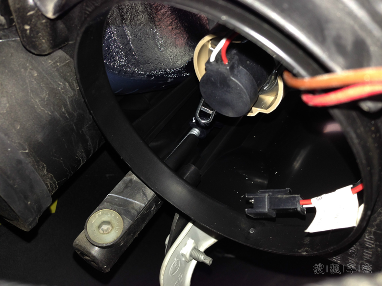 自己动手系列,一体化氙气灯安装作业