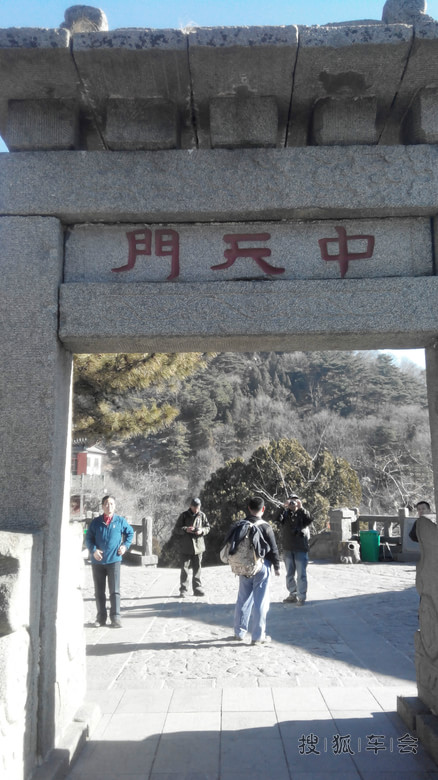 12836321.jpg_s780