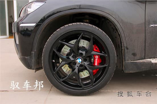 宝马x6刹车改装brembo gt6活塞刹车卡钳鲍鱼