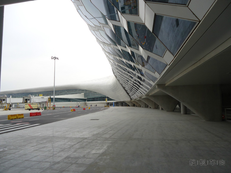 13096635.jpg_s780
