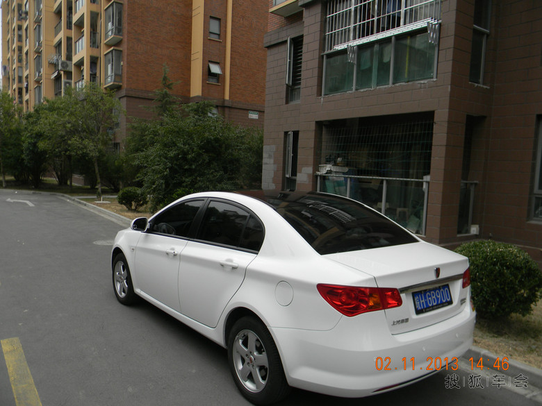 小兵小三的装饰改装篇---贴车顶膜!_荣威350论坛