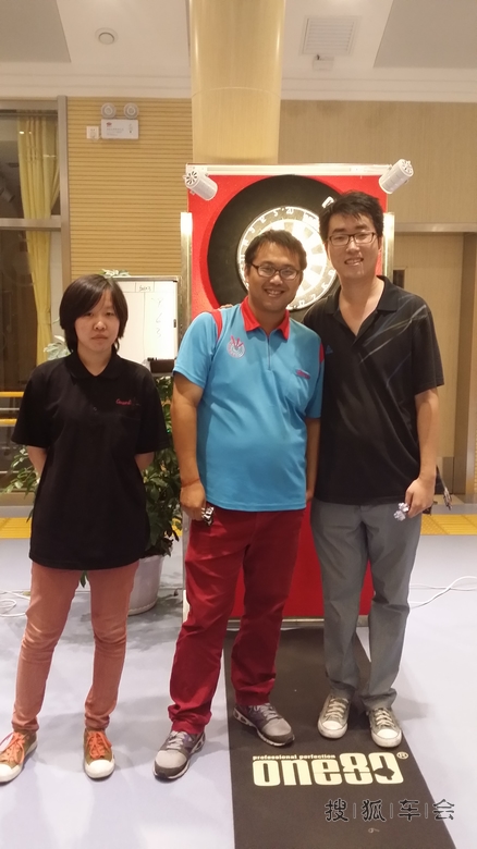 守护者飞镖联盟硬式飞镖残疾人的个人比赛