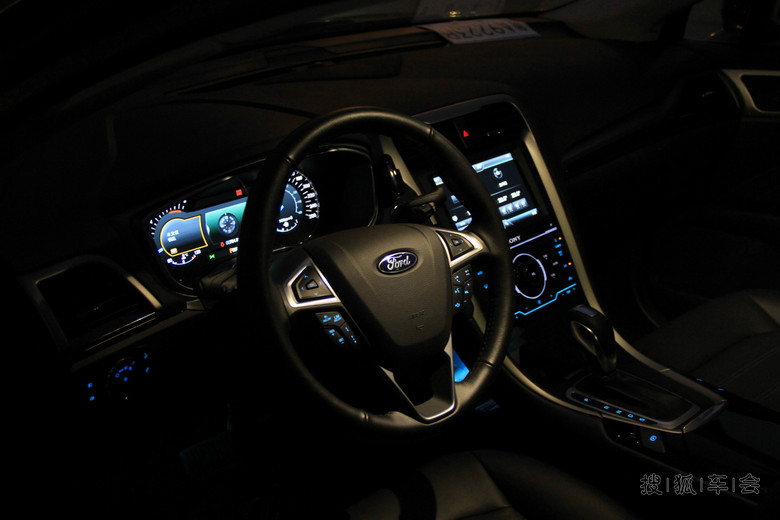 新蒙迪欧牡蛎灰旗舰版简单作业,10.22更新_蒙