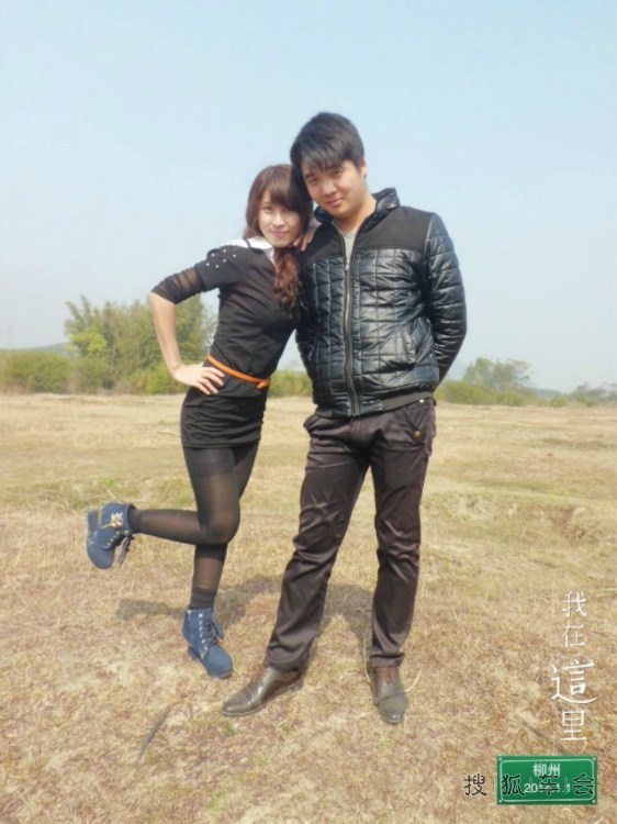 史上最牛车,媳妇当车模._起亚K2车友会-K2军团