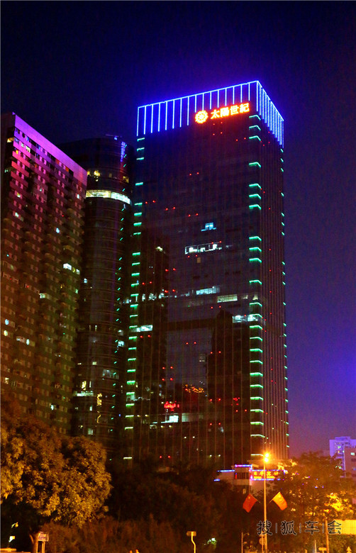 13920885.jpg_s780