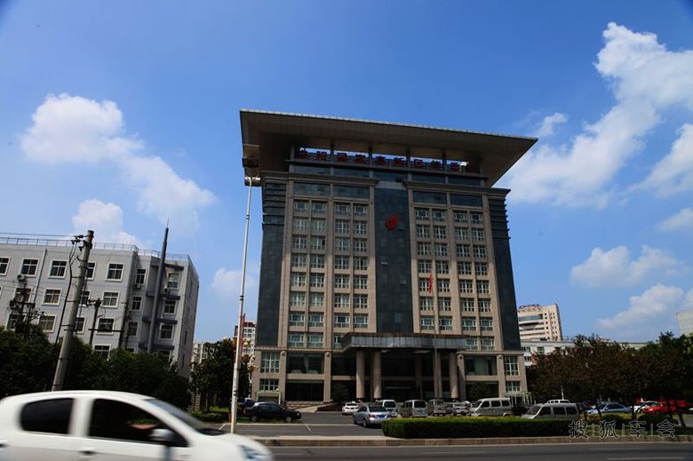 蓝天下的安阳东区与开发区