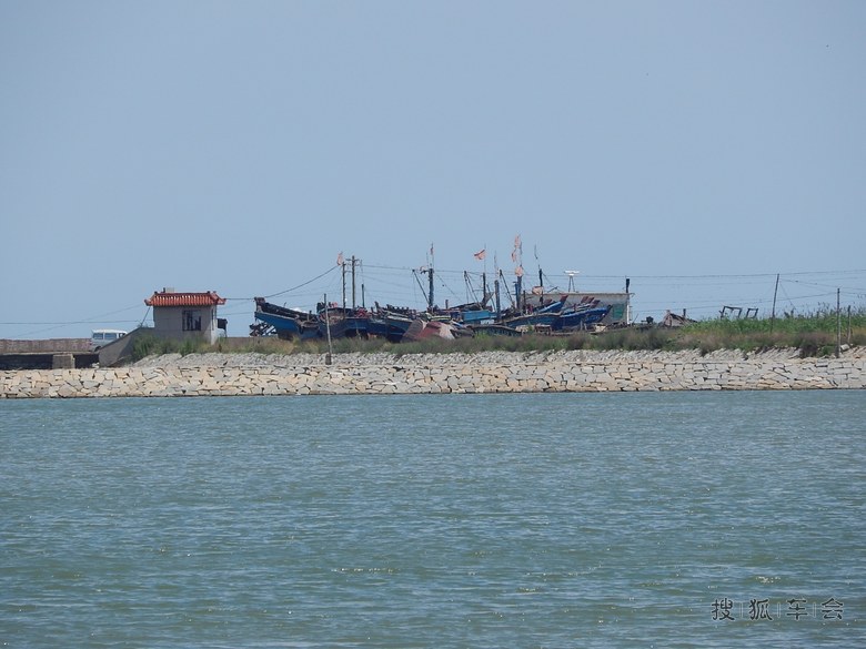 止锚湾哪里卖海鲜_止锚湾_海鲜美食图片(2)