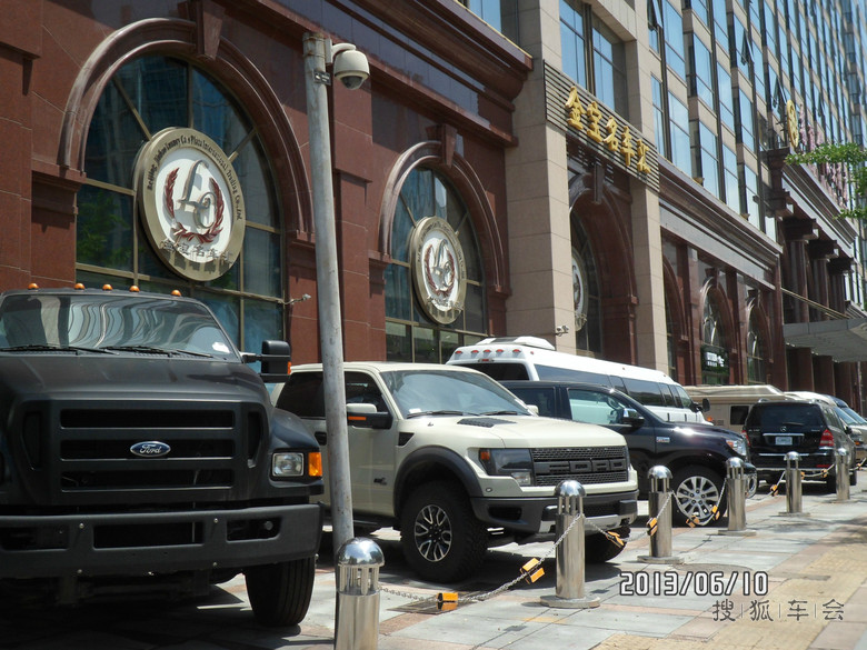 北京金宝街,三里屯归来!看好车的天堂,求精!无