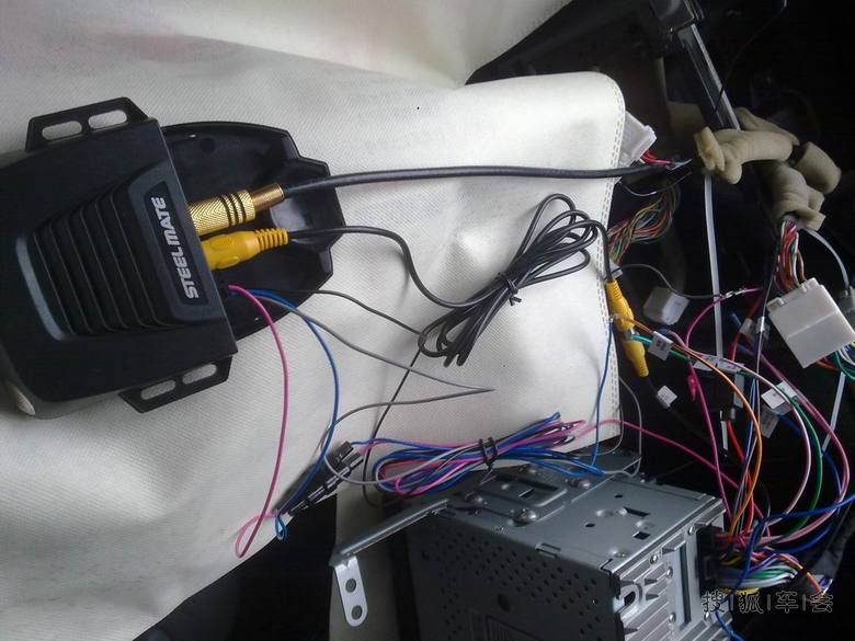 用智橙车载安卓系统导航一体机更换10款奇骏