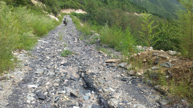 8月17日穿越大鞍山天下第一坡_京A军团摩旅