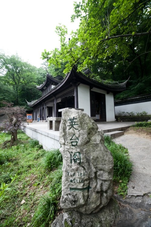 15752035.jpg_s780