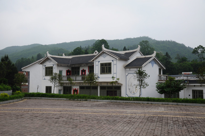 五一黔西夜郎故地赫章―毕节―大方,红色故地