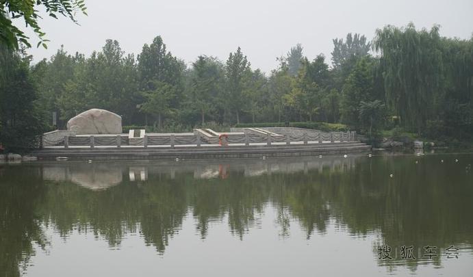 夏日情未了---这个夏天媳妇当车模的最后一档,