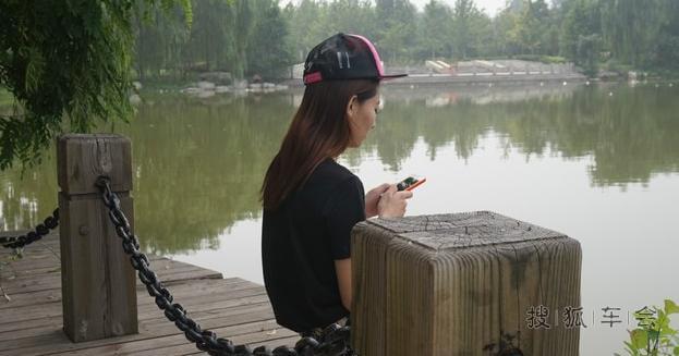 夏日情未了---这个夏天媳妇当车模的最后一档,