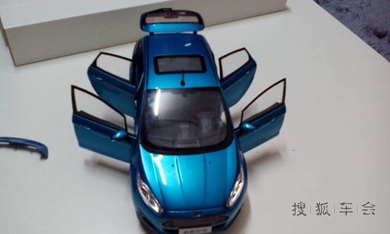 小嘉车模领回家,宝贝寻亲上演催泪大片_嘉年华