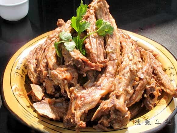 内蒙古代表菜:手扒羊肉_礼物交易_搜狐车友会