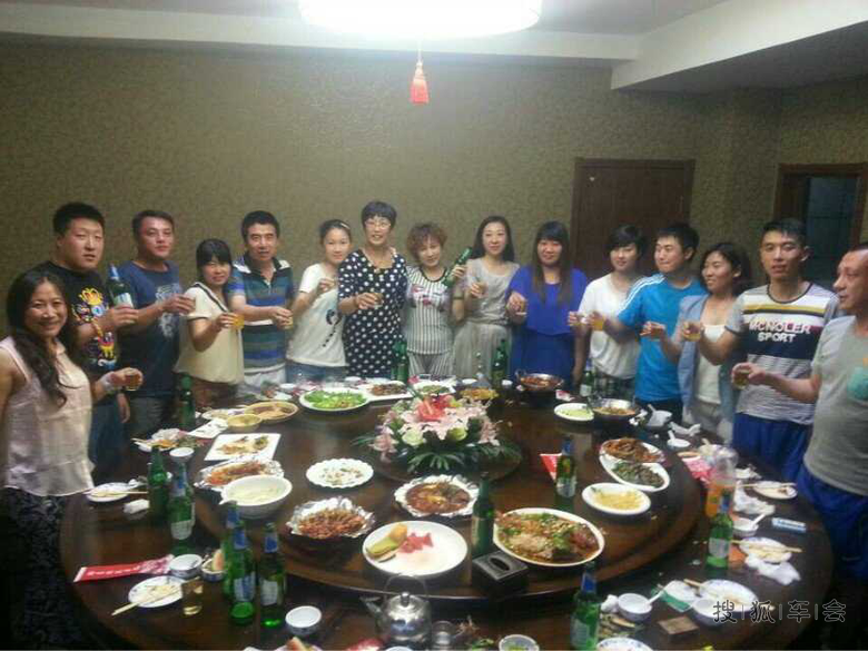 沈阳逍客车友会第一界足球比赛