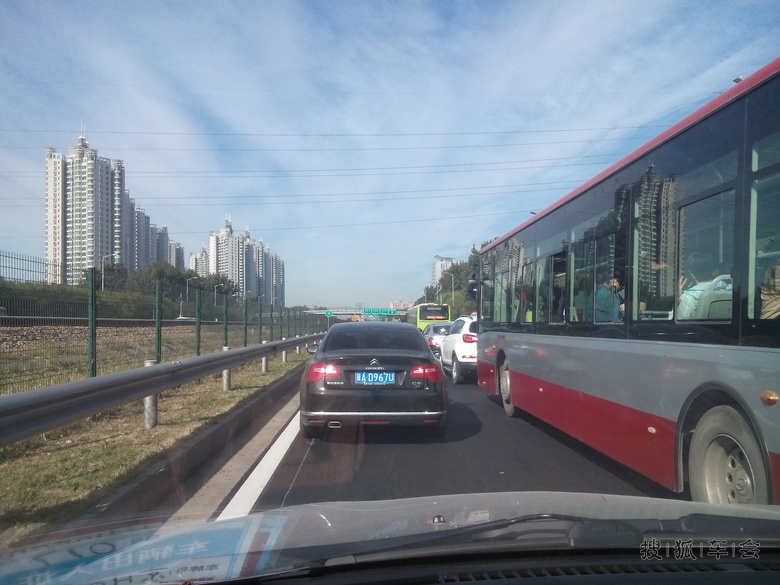 京通快速路,你对得起这名儿吗_北京比亚迪S6