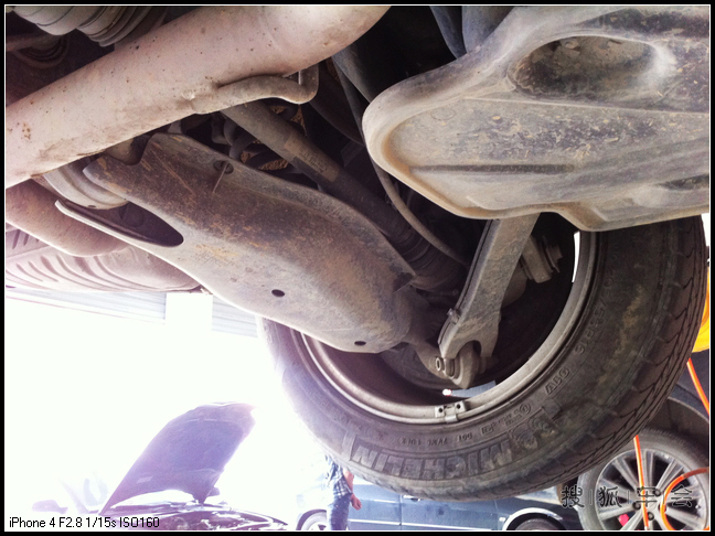 奔驰C 两年差两个月 自备机油 4S店之外完成五