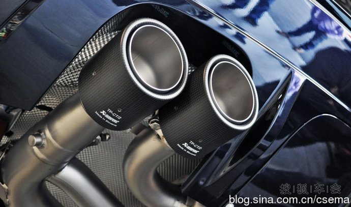 宝马X5M X6M升级改装Ak天蝎阀门排气
