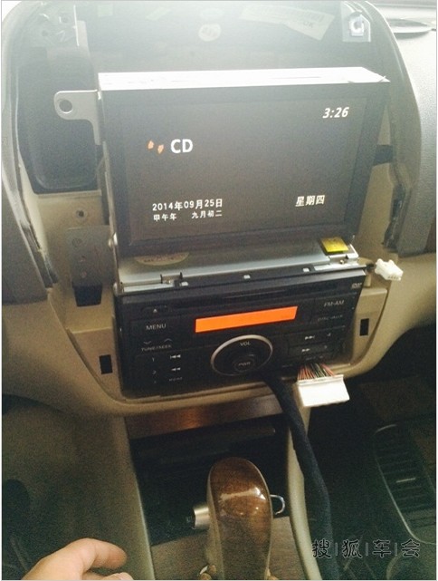 4路功放+无损对接线+双手→轩逸音响小升级