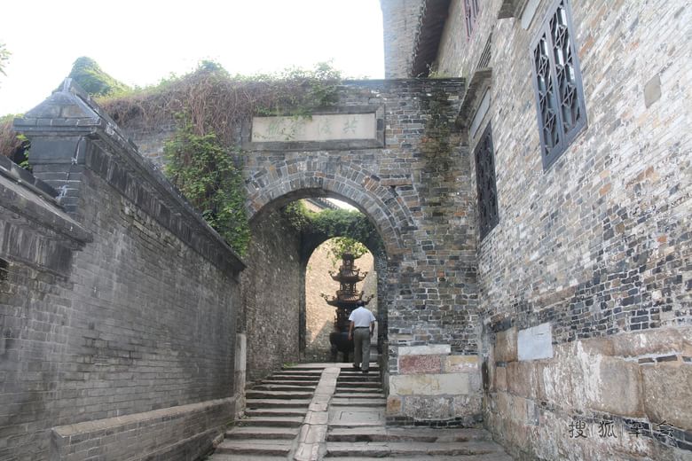 千年古渡,镇江历史的活化石---西津渡