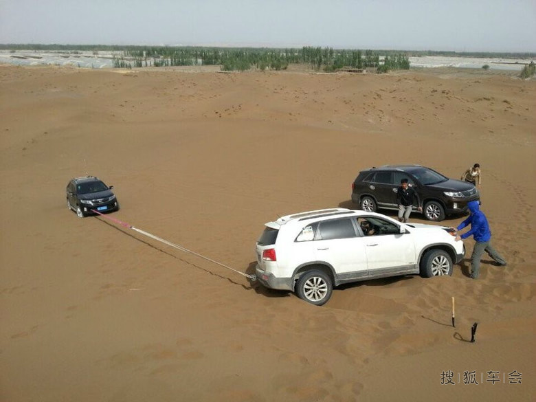 新疆索兰托车友营"五一"库木塔格沙漠野炊